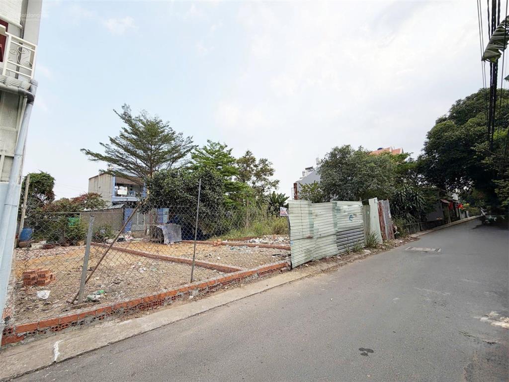 Bán đất chưa qua đầu tư, ngay làng đại học, linh xuân, 70m2, 4,8 tỷ