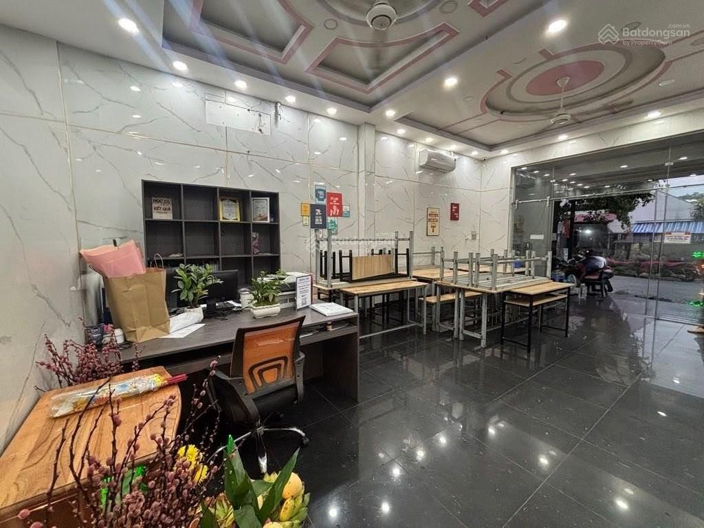 Giá rất tốt  mặt tiền chợ linh trung, 11,8 tỷ