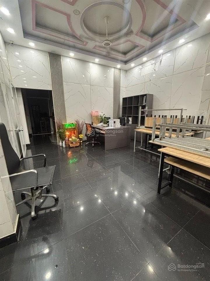 Giá rất tốt  mặt tiền chợ linh trung, 11,8 tỷ