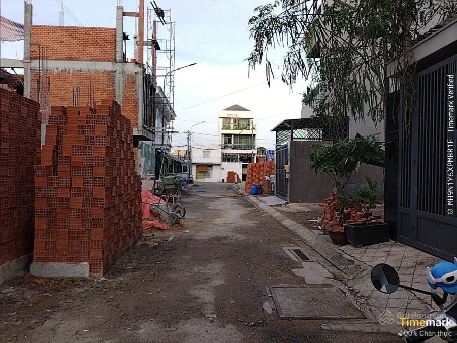 Bán lô đất  giá tốt sát phạm văn đồng, 74m2