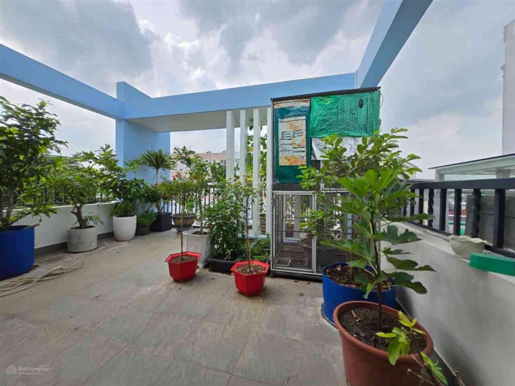 Hiếm  nhà đẹp 4 tầng linh trung 93m2, giá rất tốt
