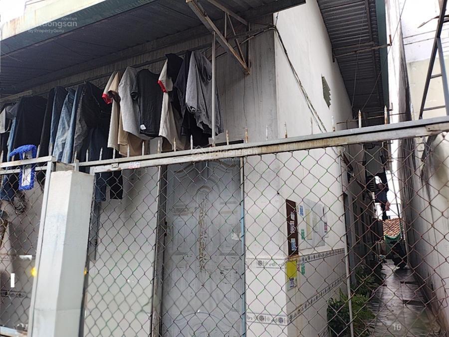 Giá tốt hiếm có  5,3 tỷ sát làng đại học thủ đức