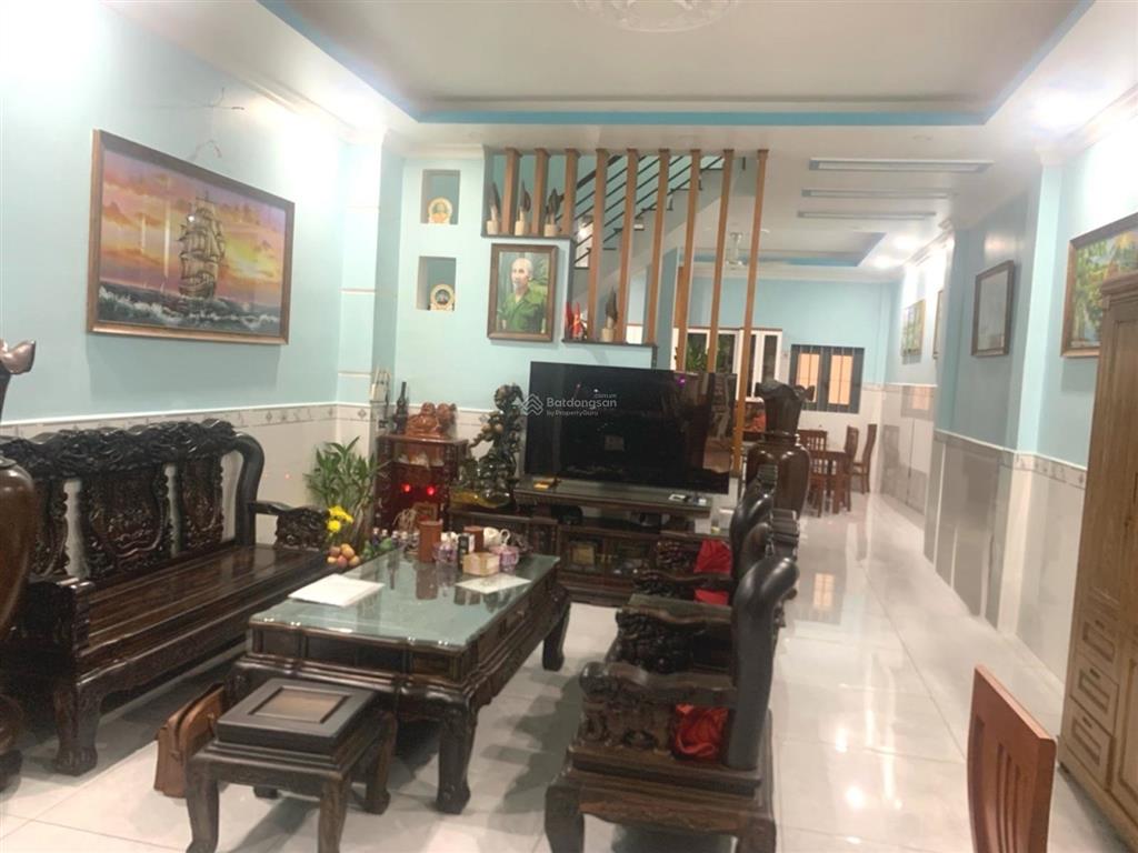 Giá tốt  8,7 tỷ nhà phố liền kề chợ việt lập, 95m2