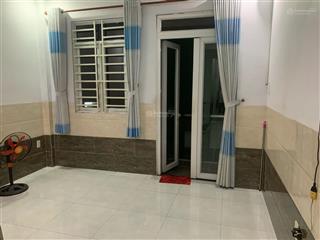 Giá tốt khu vực  5,5 tỷ  nhà 2 tầng linh xuân