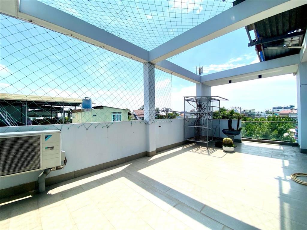Bán nhà mặt tiền linh tây thủ đức  106m2  9,95 tỷ