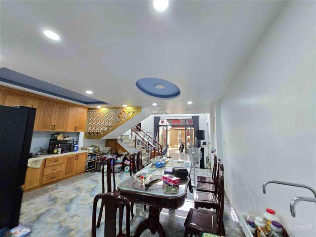 Bán nhà linh trung thủ đức  93m2  10,2 tỷ