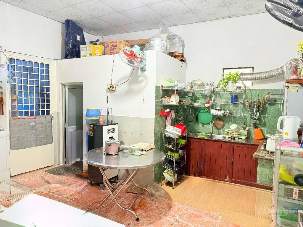 Bán đất tặng nhà linh xuân thủ đức  120m2 6,4 tỷ