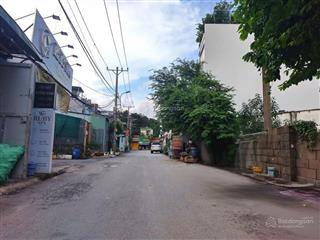 Bán nhà 3 tầng linh xuân thủ đức65m26,9 tỷ.