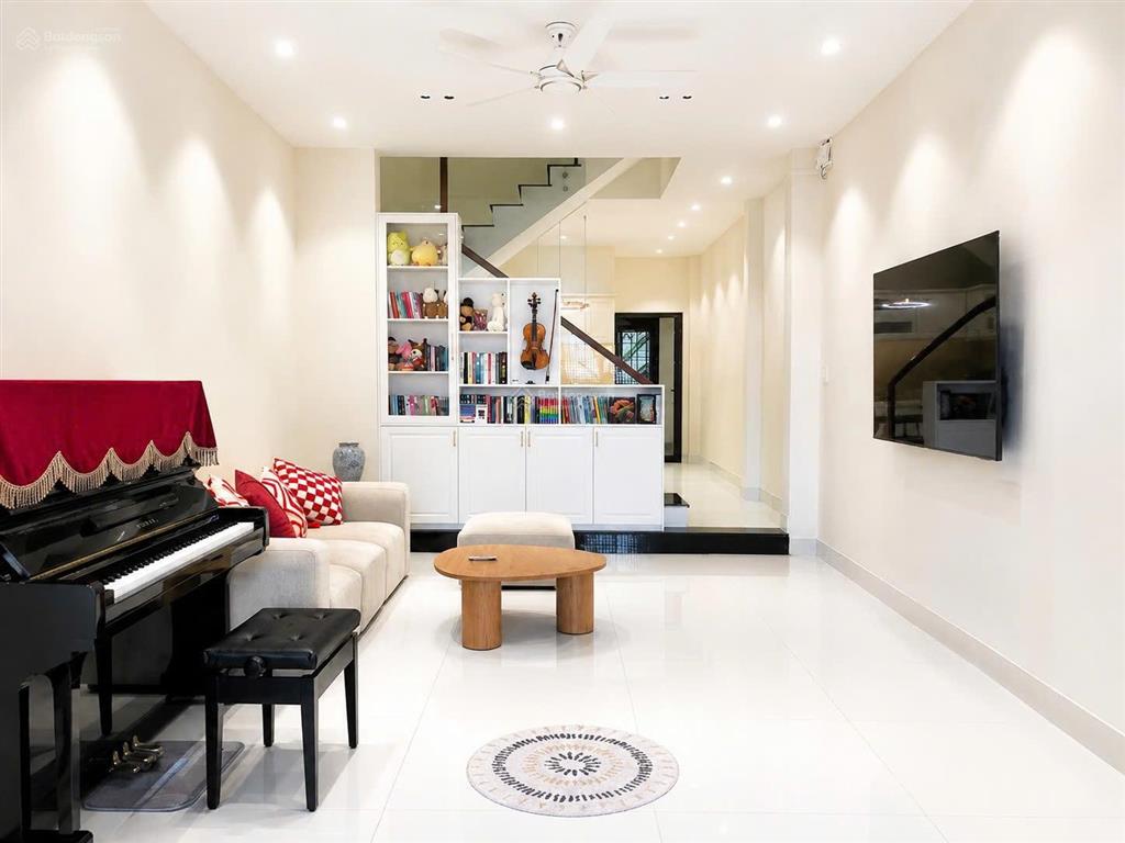 Bán nhà mặt tiền trung tâm thanh khê  full nội thất cao cấp