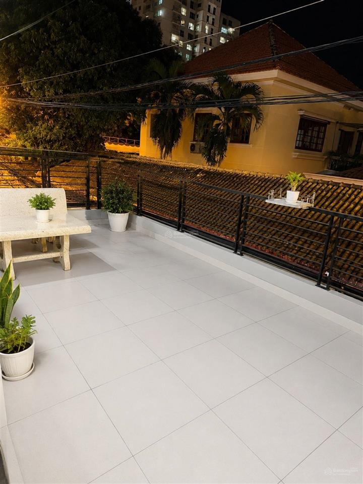 Chủ giảm sốc 800 triệu, thanh khoản chỉ còn 7,2 tỷ đồng