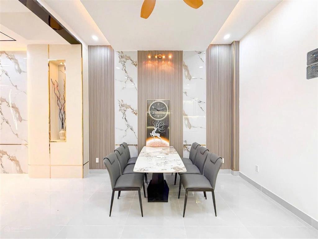 Nhà 3 tầng mới tặng full nội thất lô nhì dương cát lợi cách mặt tiền chỉ 10m thanh khoản 6 tỷ 780