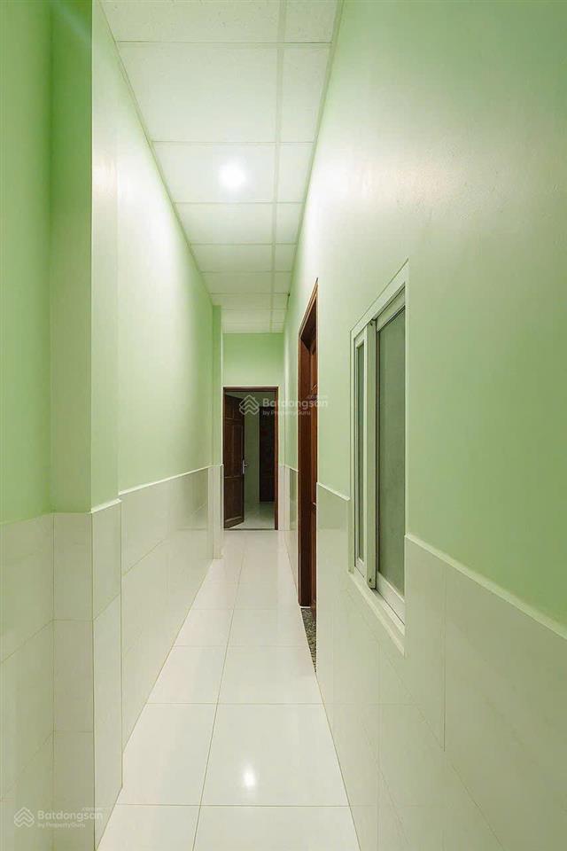 Hàng hiếm tại hoàng tăng bí, 8,2 tỷ, 116m2, 6pn, 6wc, 2 tầng
