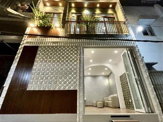 Nhà cc hẻm ô tô nguyễn văn lượng 30m2