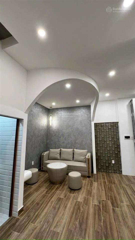 Nhà cc hẻm ô tô nguyễn văn lượng 30m2