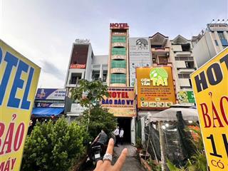 Bán khách sạn 16 phòng . 7 tầng . tại bình thạnh