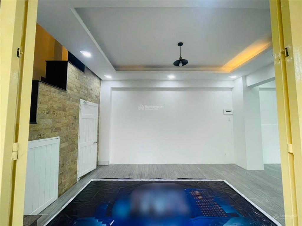 Nợ bank bán gấp shophouse tầng trệt chung cư phạm viết chánh, kinh doanh cực kỳ đông khách