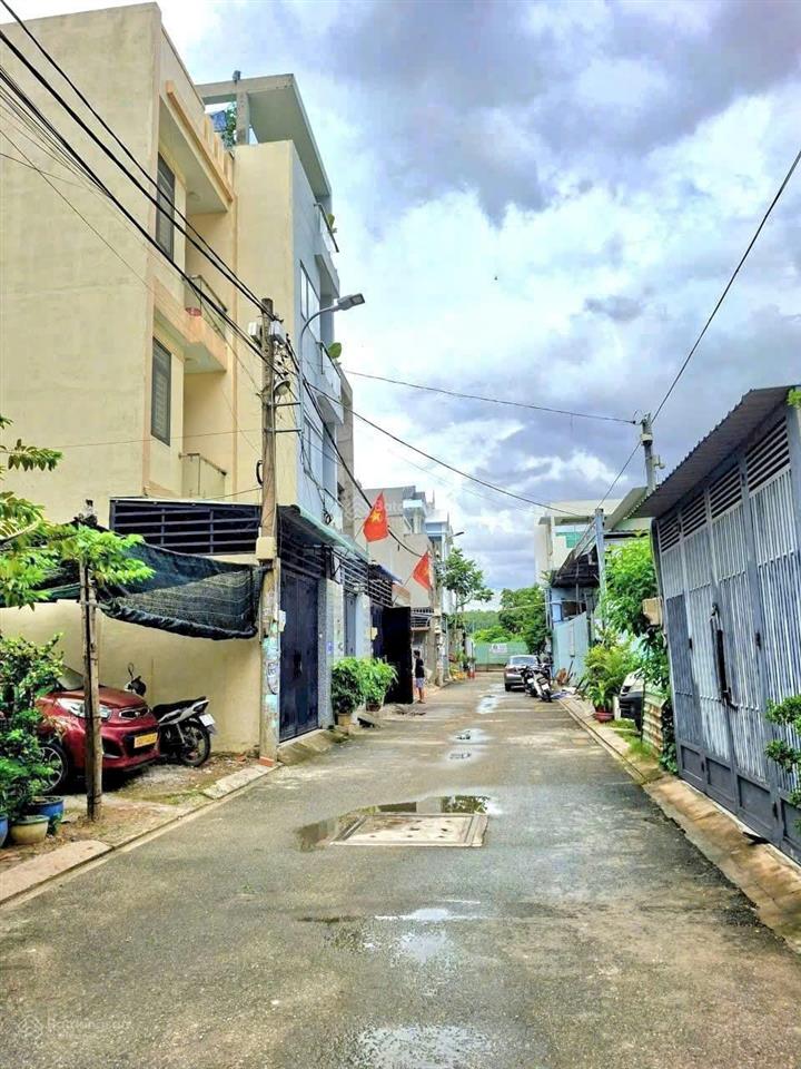 Giảm giá bán gấp trong 1 tuần đất ngang rộng, xây phòng mạch, căn hộ dv đường hoàng hữu nam, quận 9