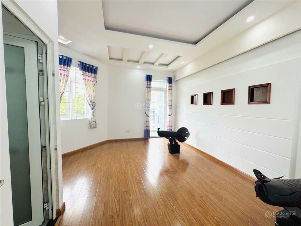 Phạm văn chiêu  7,x tỷ, chủ đã giảm 400tr  xe hơi vào nhà  căn góc 5 x 15m  4 tầng btct