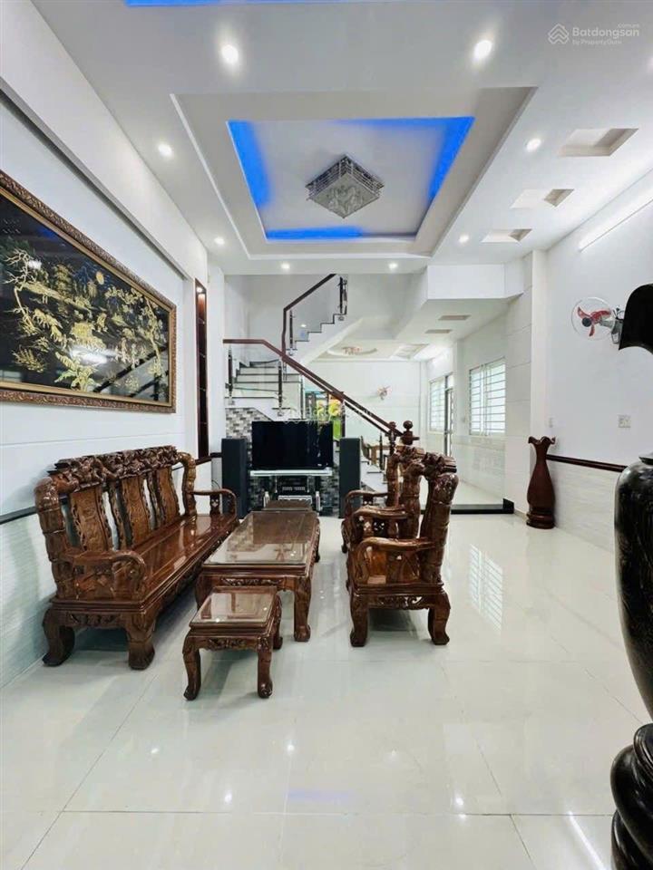 Phạm văn chiêu  7,x tỷ, chủ đã giảm 400tr  xe hơi vào nhà  căn góc 5 x 15m  4 tầng btct