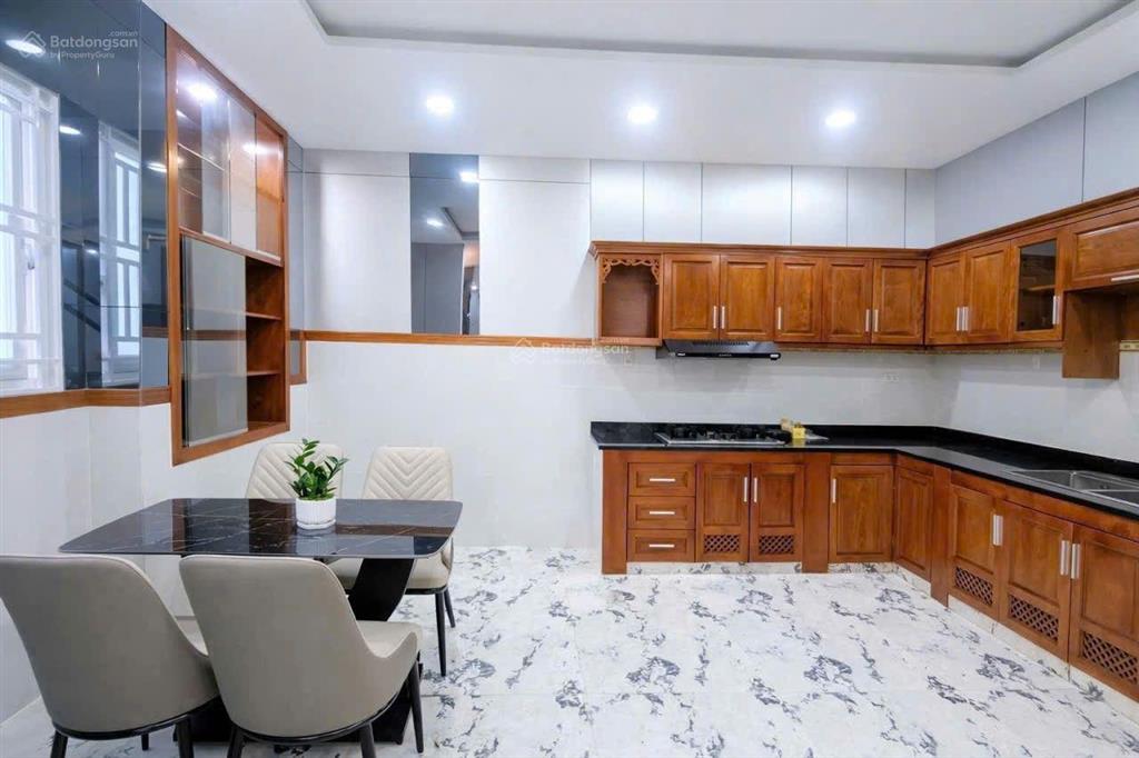 Quang trung  xe hơi thông  55m2  lô góc  2 tầng btct đẹp không tỳ vết ( chủ đã giảm 300 tr)