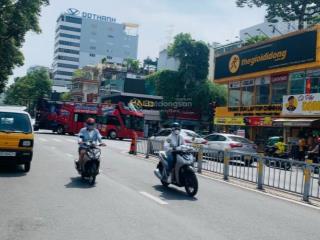 Mt ngay phan đăng lưu, liền kề phan xích long, dt đẹp 8x26m, thích hợp ở, kinh doanh, chdv cao cấp