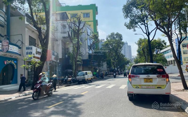 Mt ngay phan đăng lưu, liền kề phan xích long, dt đẹp 8x26m, thích hợp ở, kinh doanh, chdv cao cấp