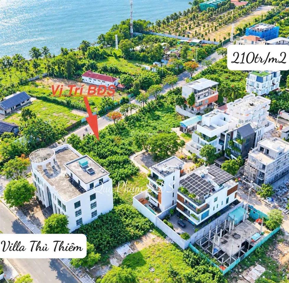 Góc 2 mt ngay lương định của  trần não, dt 405m  15x27m