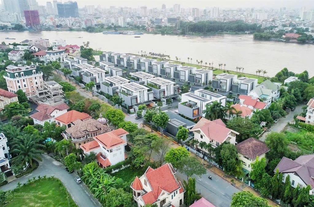 Khuôn lớn khan hiếm, dt 2042m2 thổ cư, mt ngay trần não, ctxd cao tầng, khai thác hiệu quả
