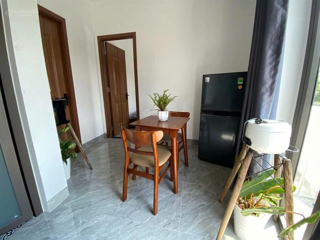 1pk + 1pn full nội thất  ban công  máy giặt riêng