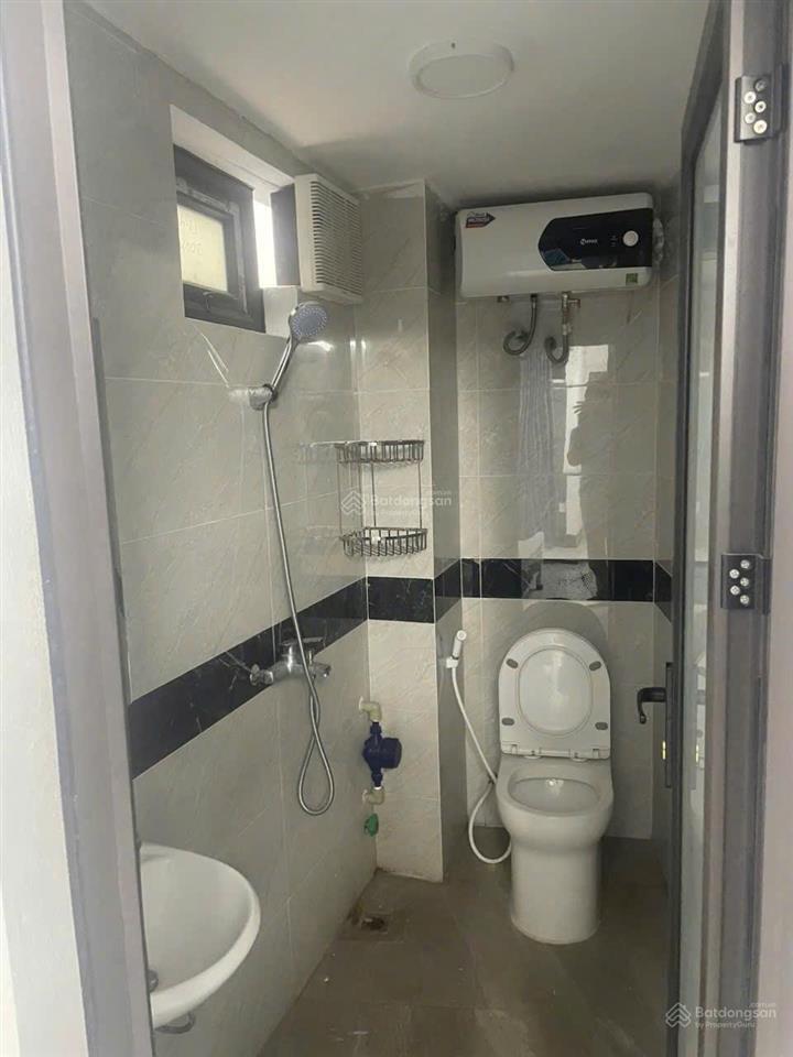 Bán gấp ccmn kim giang, 140m2 dòng tiền 1 tỷ/năm, ô tô qua nhà