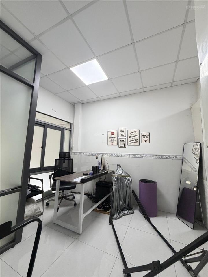 Nhà ngay lê văn quới lô góc kinh doanh đỉnh chỉ 5.89 tỷ