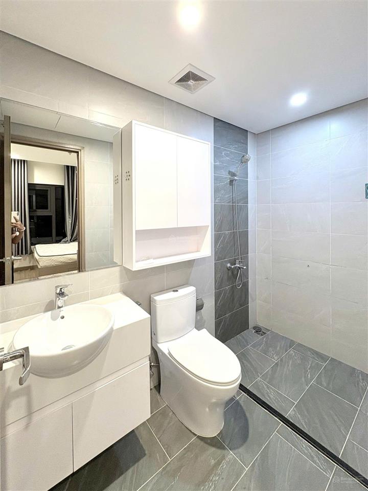 Cho thuê căn hộ cc 2pn 2wc tại vinhomes grand park, giá tốt 8,5 triệu, 59 m2