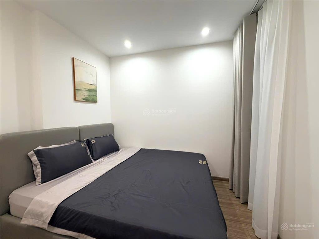 Cho thuê căn hộ 2pn2wc full nội thất luxury