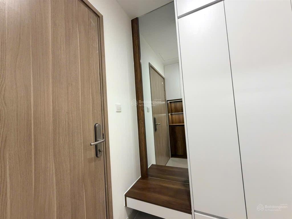 Cho thuê căn hộ 2pn2wc full nội thất luxury