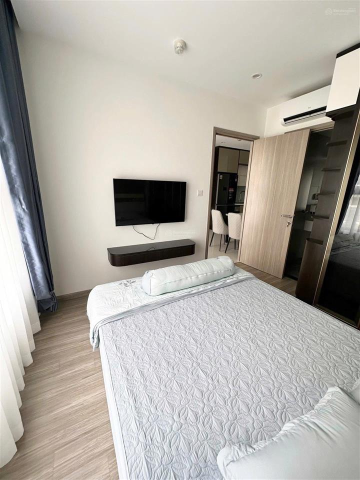 Cho thuê căn hộ 2pn full nội thất luxury
