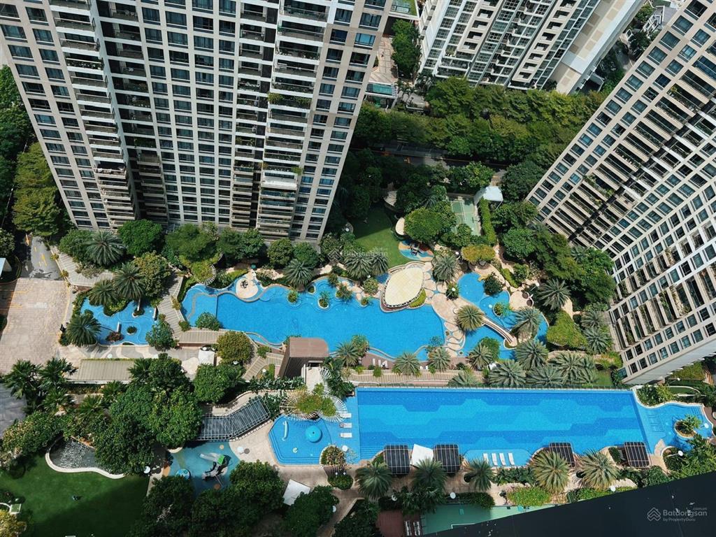 Estella heights căn góc 3pn lớn tháp 4  tầng cao, view hồ bơi đẹp