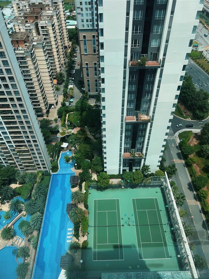 Estella heights căn góc 3pn lớn tháp 4  tầng cao, view hồ bơi đẹp