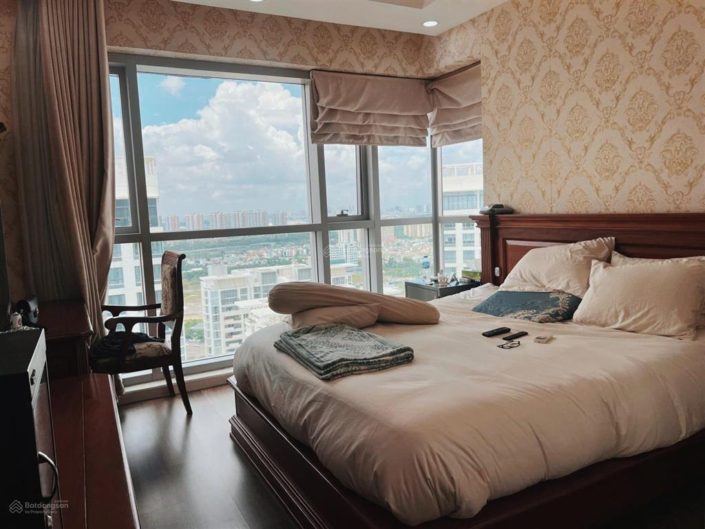 Estella heights căn góc 3pn lớn tháp 4  tầng cao, view hồ bơi đẹp