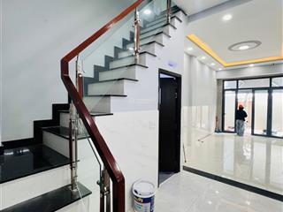 Minh phụng, phường bình thới (q11), nhà 2 tầng, 35m2,hẻm 8m thông tiện ở, kinh doanh, giá 7.1 tỷ tl