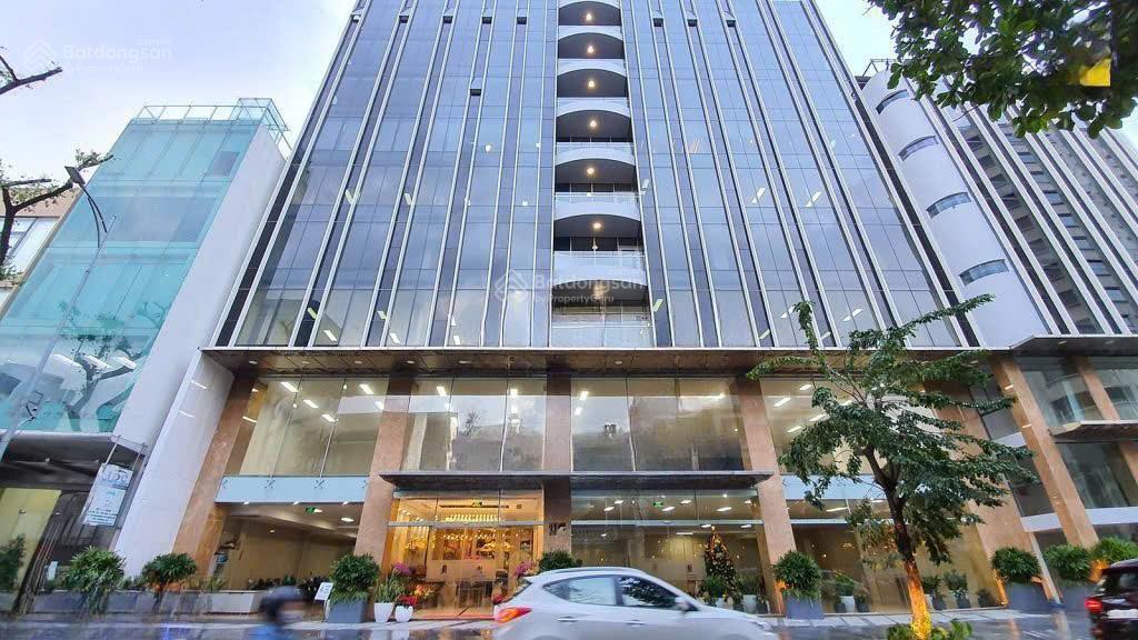 Gấp! mặt tiền đường 373 tân sơn nhì, quận tân phú dtsd 8500m2