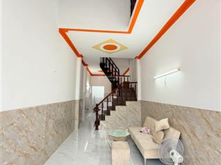 Bán nhà xã bình chánh  hẻm 5m thông  giá chỉ 980 triệu