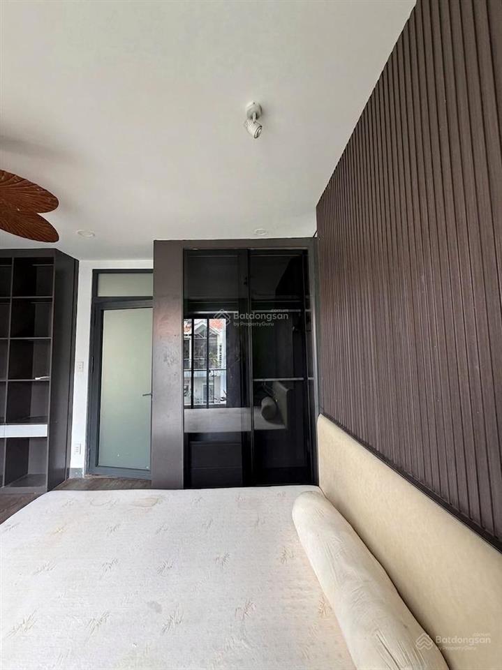 Studio cao cấp giữa lòng him lam q7 xách vali vào ở