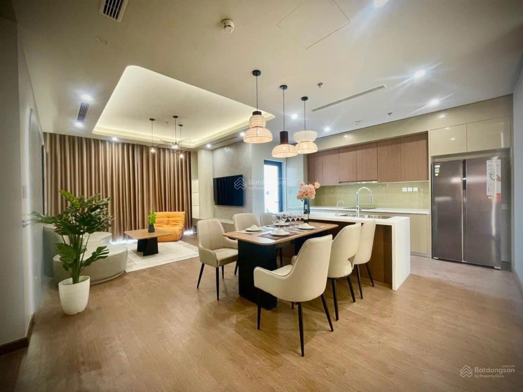 Bán gấp giá siêu tốt, căn hộ 2pn, 54m2, tại mipec rubik 360, giá chỉ 7,2 tỷ.  0869 555 ***