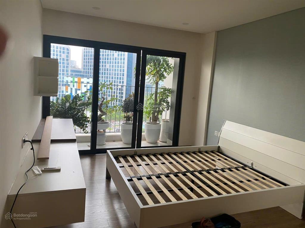 Bán căn hộ sky park tầng đẹp, view thoáng, thiết kế 2pn, 80m2 giá chỉ 9.99 tỷ.  0869 555 ***