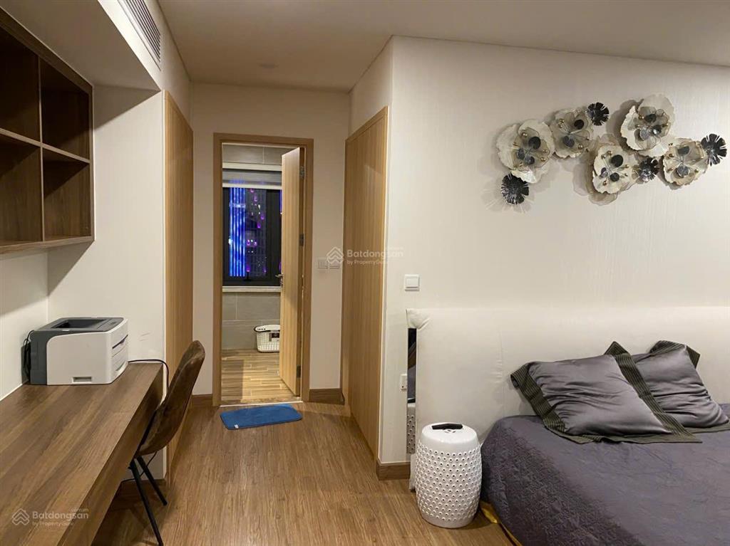 Bán căn hộ sky park tầng đẹp, view thoáng, thiết kế 2pn, 80m2 giá chỉ 9.99 tỷ.  0869 555 ***