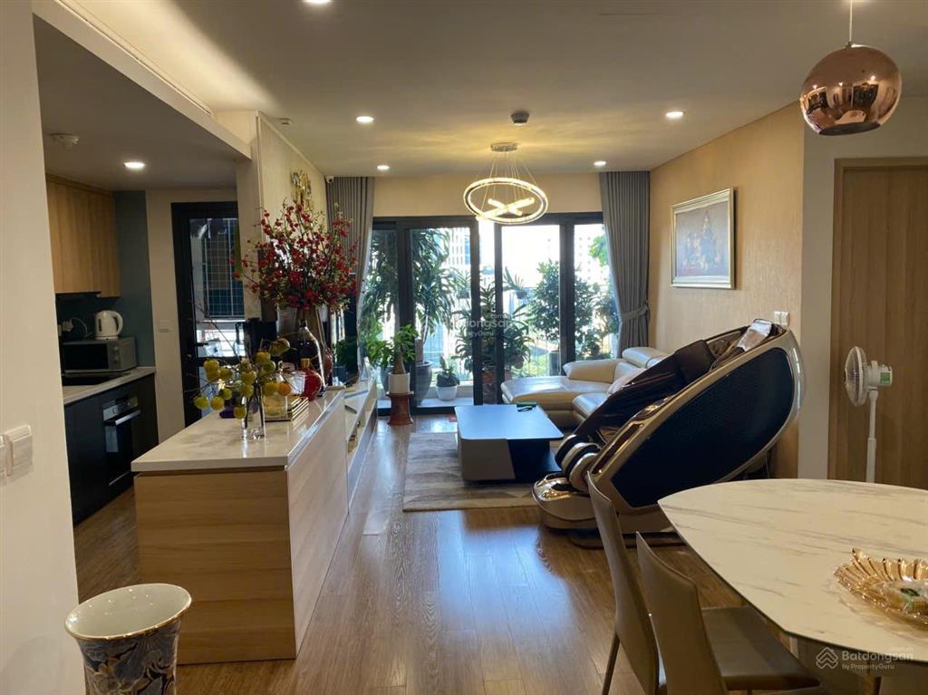Bán căn hộ sky park tầng đẹp, view thoáng, thiết kế 2pn, 80m2 giá chỉ 9.99 tỷ.  0869 555 ***