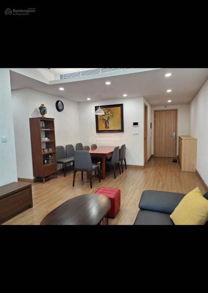 Bán căn hộ sky park tầng cao, view hồ cực đẹp, ban công đông nam, thiết kế 3pn, 128m² giá 15,5 tỷ.