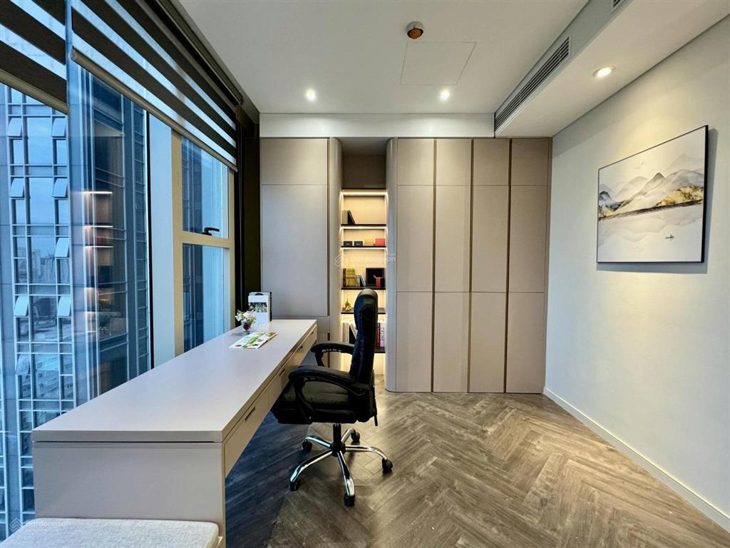 Cho thuê chcc epic home 121m², 3pn + 1, full đồ đẹp như hình ảnh, tầng đẹp, ban công đông nam