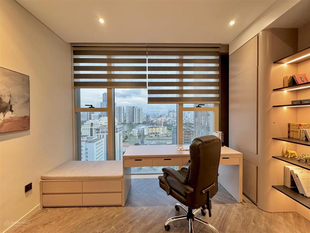 Cho thuê chcc epic home 121m², 3pn + 1, full đồ đẹp như hình ảnh, tầng đẹp, ban công đông nam
