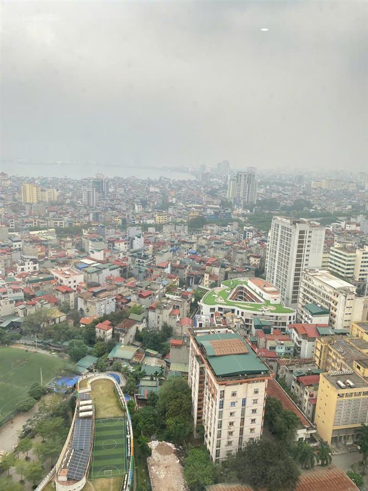 Bán gấp ch tòa tháp đông chung cư hvqp, thiết kế 3pn, 136m2, tầng cao, view hồ tây, bc hướng đn.